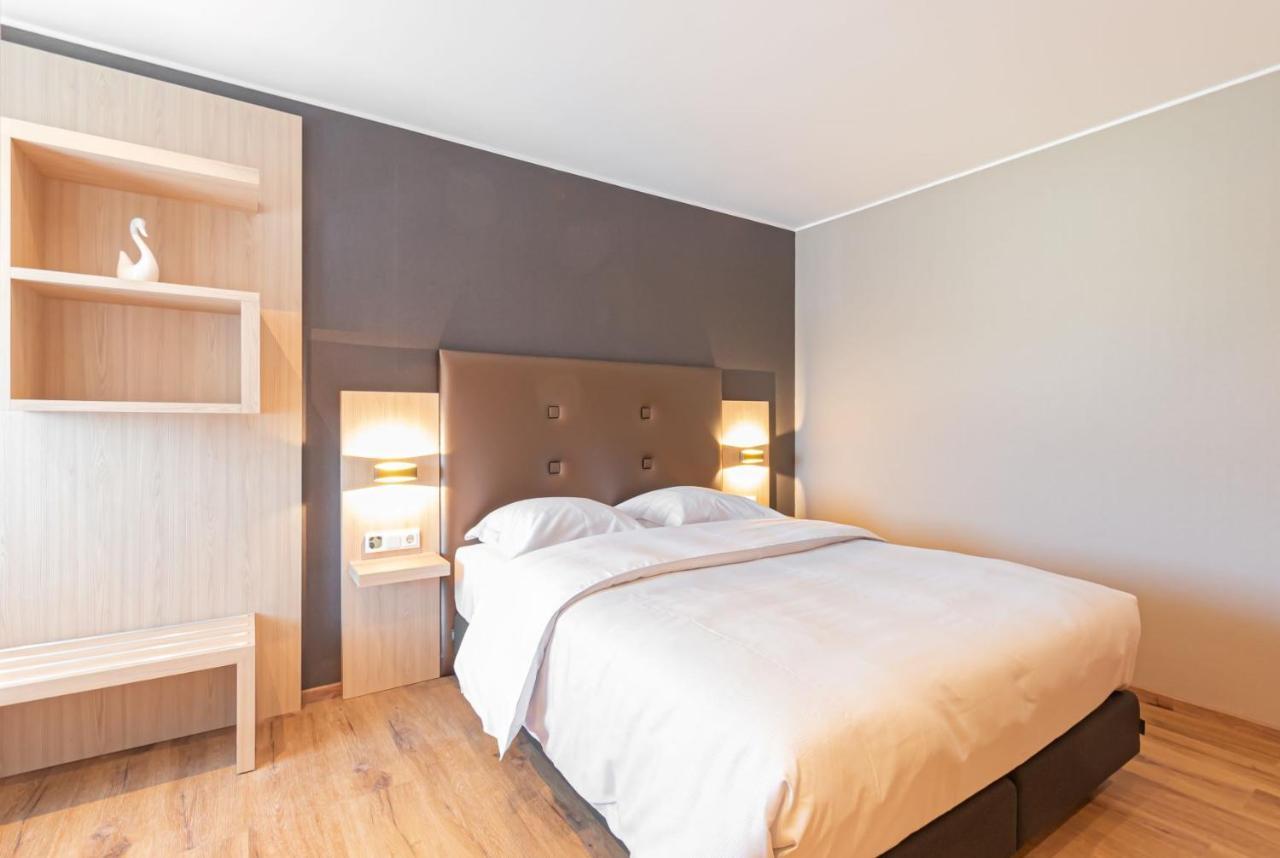 Hotel Re'Ser Stuff Roeser Esterno foto